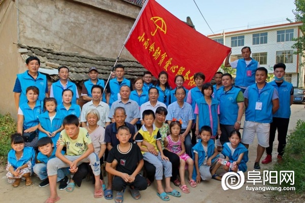 QQ截图20171010215338.png